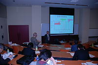 ��[��F���̍u��