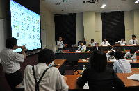 ���R�������̍u��