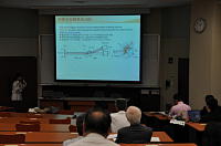 ���R���q���̍u��