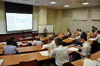 �X�@�~�����̍u��