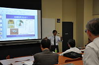 �J�@�O�����̍u��