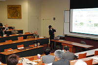 �r�c���F���̍u��