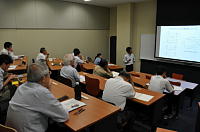 ���c�N�j���̍u��