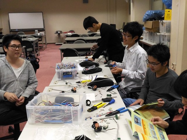 ���K���i1