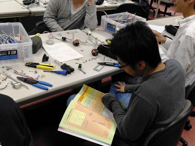 ���K���i2