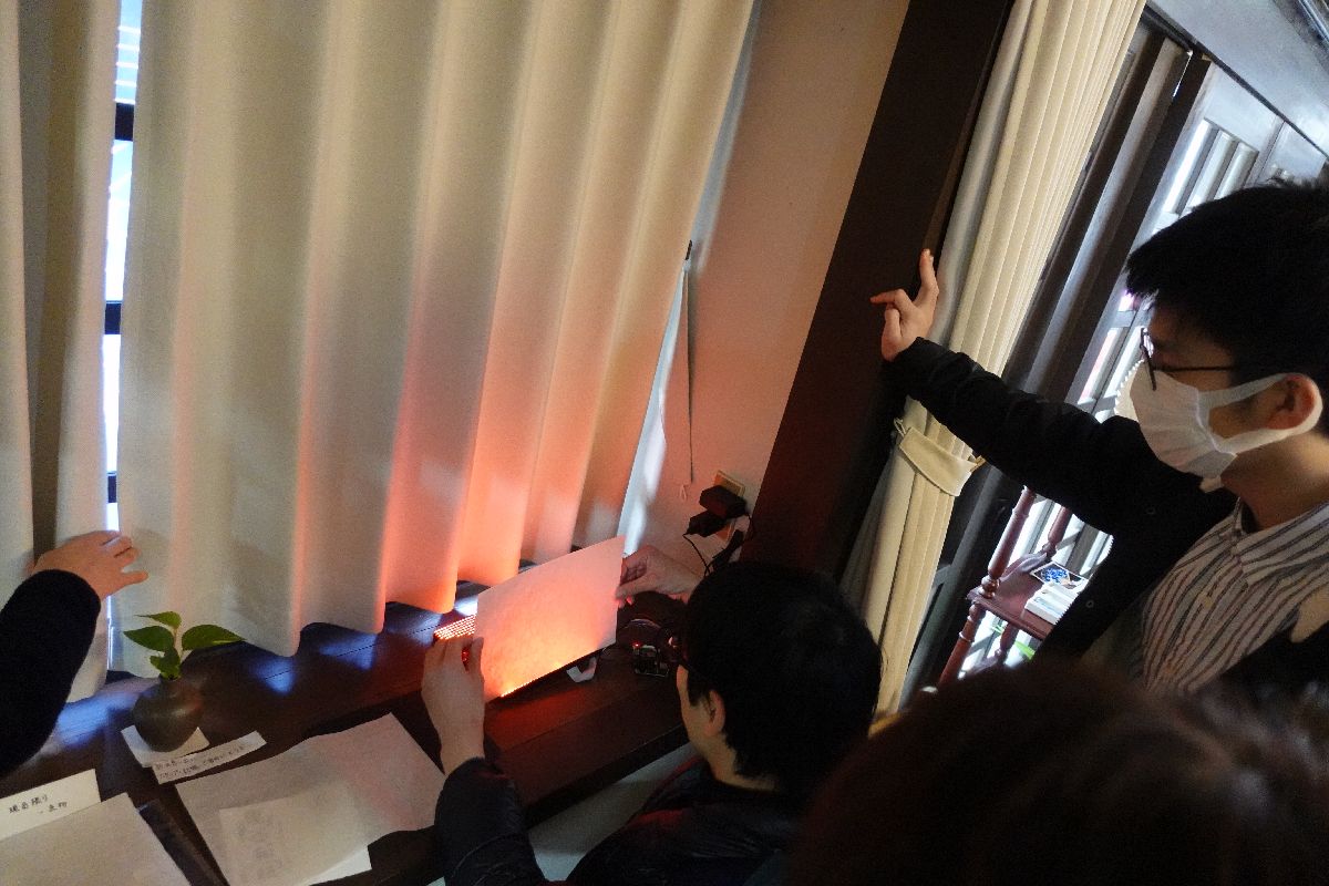 ���̓���