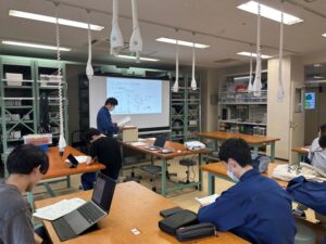 【電気情報工学科】電気情報工学実験の様子