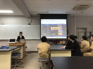 【電子制御工学科】卒業研究中間発表会