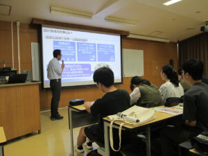 【電子制御工学科】JEITA(電子情報技術産業協会)半導体部会による出前授業を開催しました。