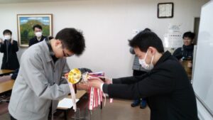 本校学生が第27回中部・近畿地区高専将棋大会で優勝しました。