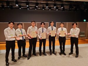 本校の学生4名が令和7年度第3ブロック専攻科研究フォーラムで優秀賞を受賞しました。