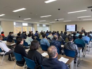 学生相談室主催講演会「学生のいじめ防止」（教職員対象）を開催しました。