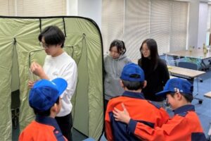 防災センター避難所体験研修の運営に参加しました。
