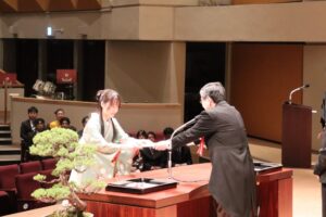 第57回卒業証書授与式・第25回修了証書授与式を挙行いたしました。