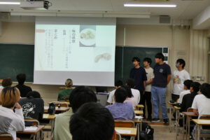 【人文科学部門】世界記憶遺産「白樺日誌」の分析発表を行いました。